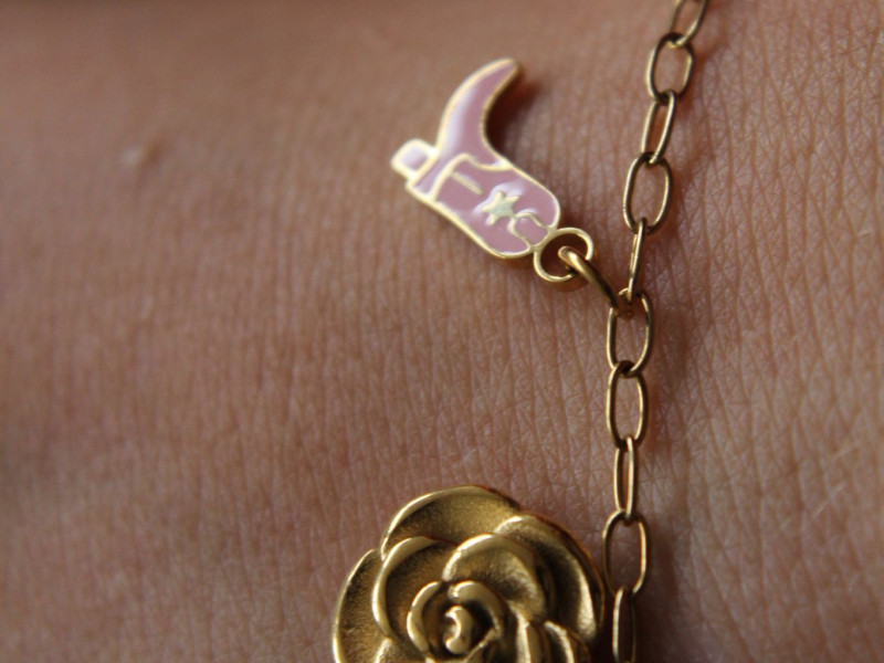 Exemple d'un bracelet doré