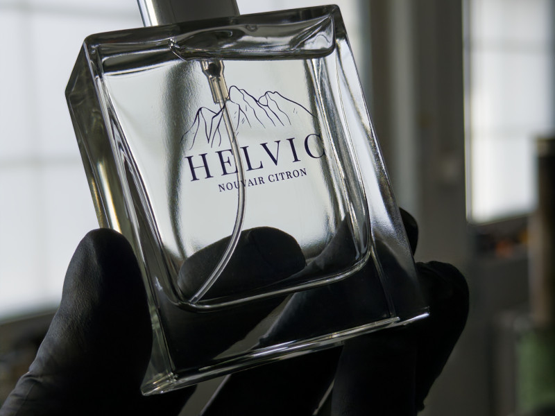 Bild Abgefülltes Parfum